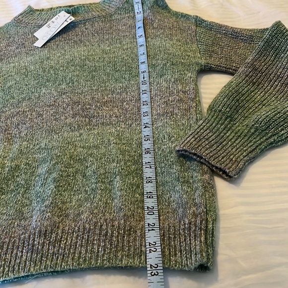 Abound Sweater - Picture 6 of 8